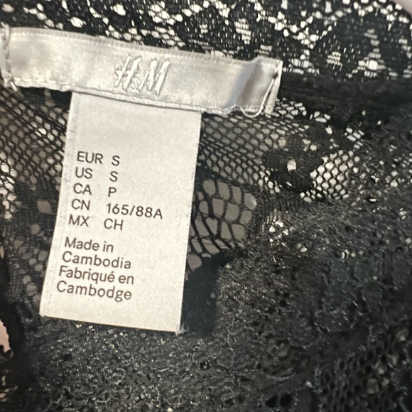H&m blouse black lace - Picture 2 of 4